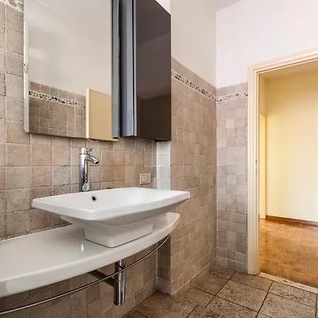 Apartament Hostly - Light And Wood Near The Tower - 100sqm, 6 Pax, 2 Bedrooms, Town Center Piza